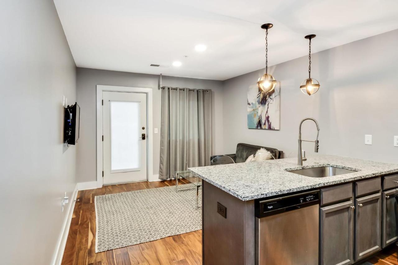 Modern 1 Bedroom Apartment! Quick Uber To Downtown! Nashville Esterno foto