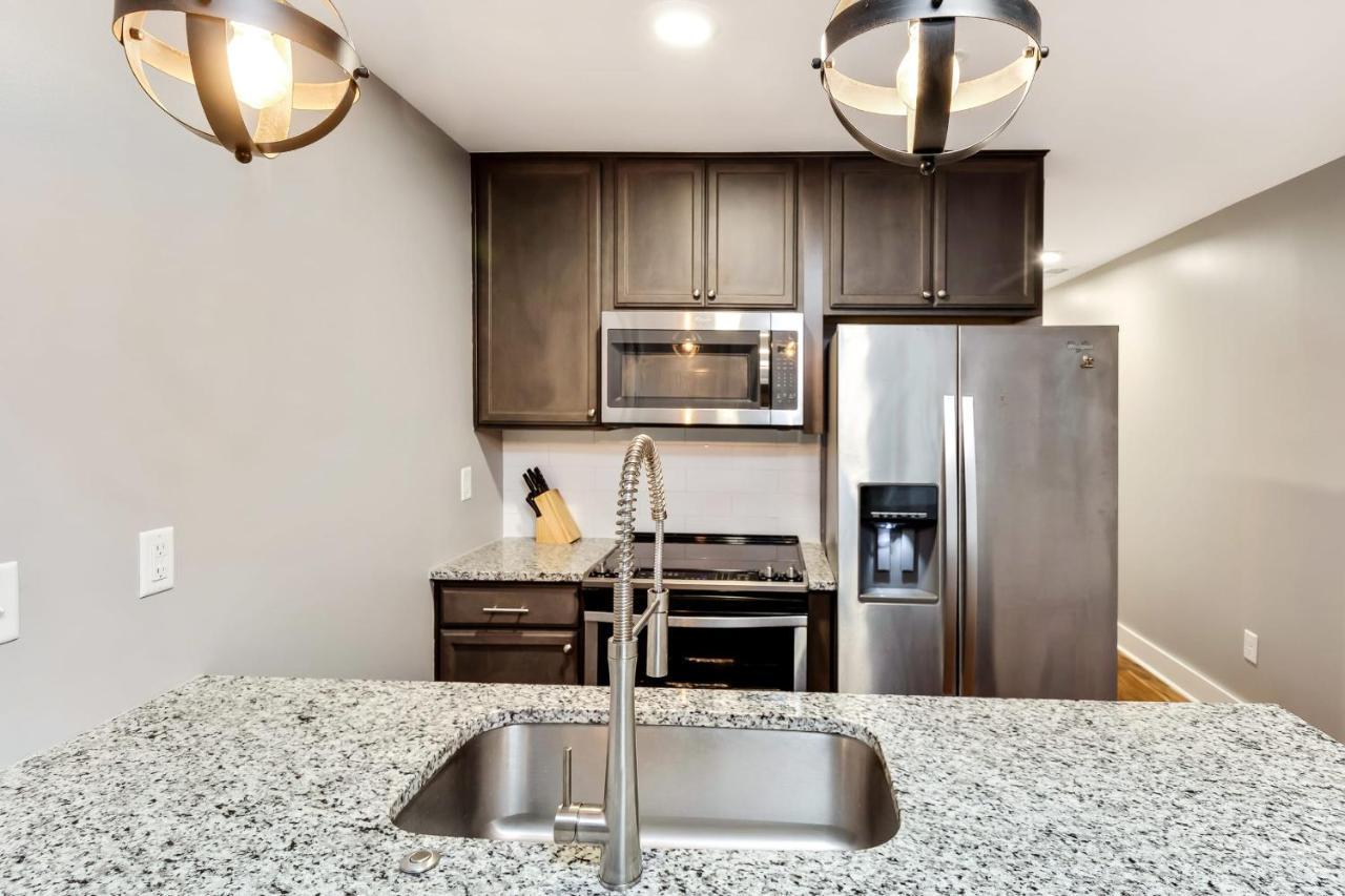 Modern 1 Bedroom Apartment! Quick Uber To Downtown! Nashville Esterno foto